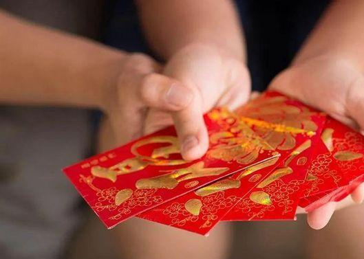 关切员工父母，为员工父母设置关切金造度